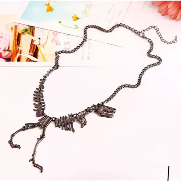 Jewelry - New Dinosaur Necklace